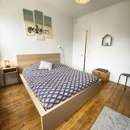 La Petite D'onésime *